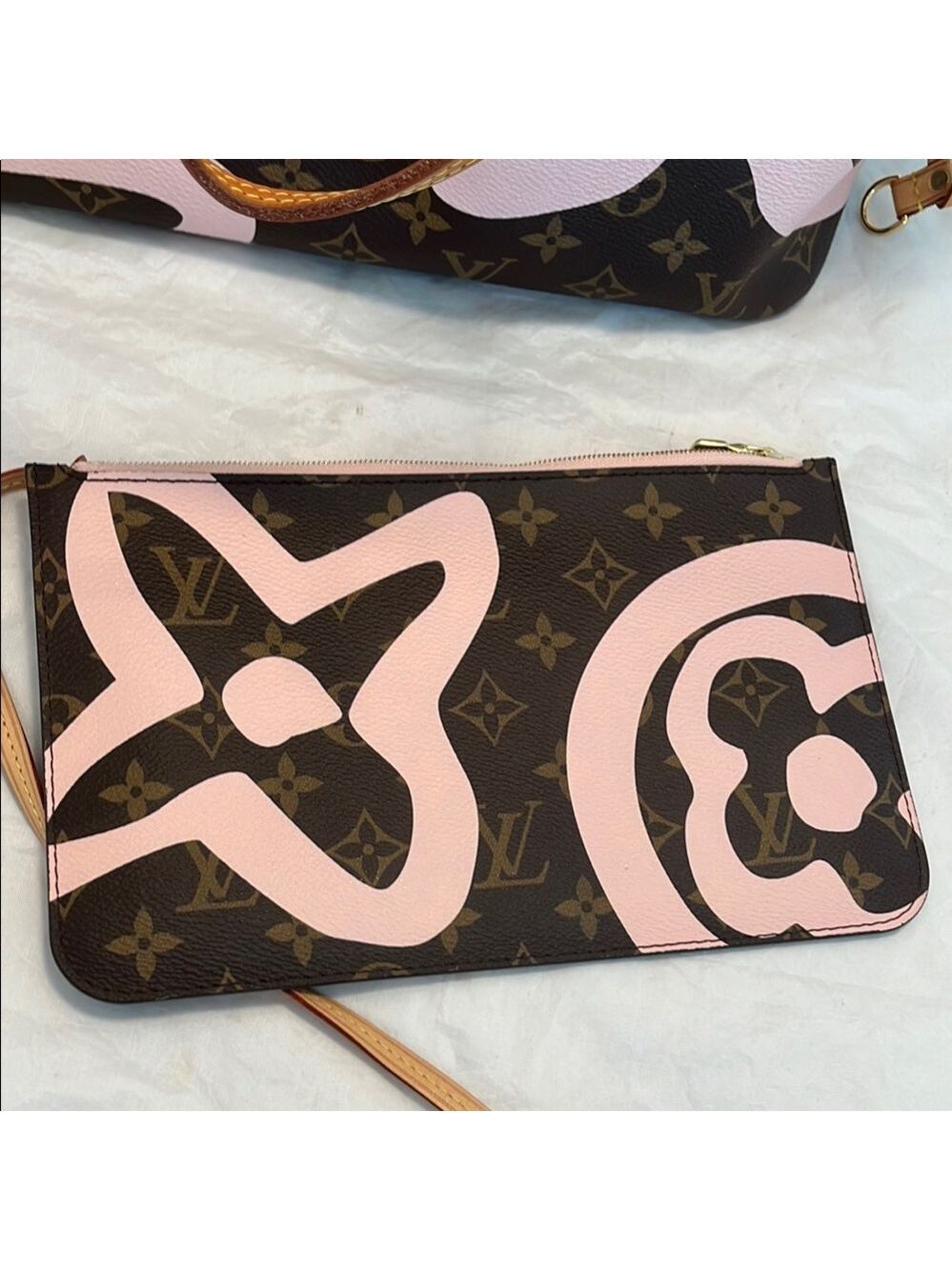 Louis Vuitton Tahitienne Cities Capri Neverfull MM - Picture 14 of 15